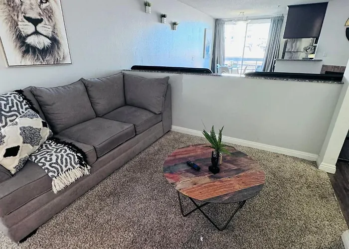 Amazing Universal Studios Loft Free Parking